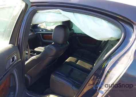 2014 Lincoln Mks Ecoboost z USA, uszkodzony, nr VIN 1LNHL9FT1EG605543